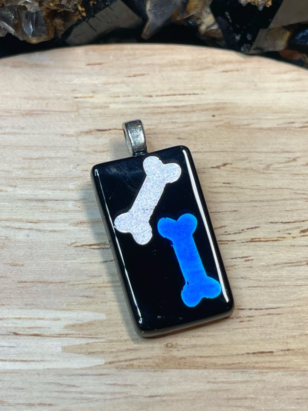 🌑 Dog Bone Glass Pendant Pet Lover’s Jewelry Gift 🌑